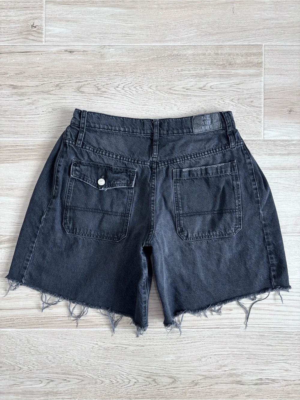 We The Free Boomerang High Rise Long Short Black Denim Jean Shorts Size 29 Waist
